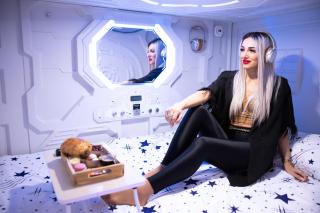 QUICK'HOT By GTS - capsules et chambres confortables - 0