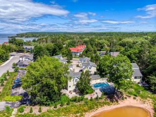 Yellow Birch Cottage by Simple Life Rentals - Fish Creek - 8
