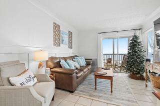 Palmwood Villas - Our Place By the Sea - 1