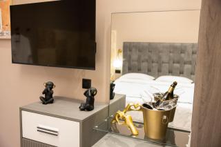 QUICK'HOT By GTS - capsules et chambres confortables - Villeurbanne - 2
