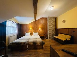 Фокс Хаус FOX HOUSE - Peschtera - 9