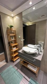Stylish studio, center area, close to Burj Khalifa - 2