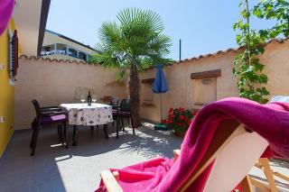 Holiday Home 4928-11 for 4 Pers in Porec - 3