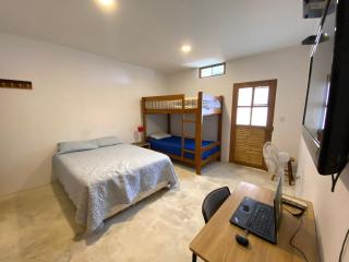 Casa Kahuna - Canoas De Punta Sal - 6