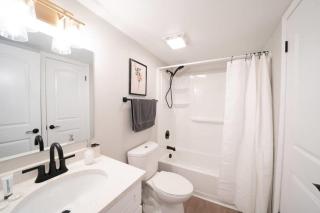 OV 14th Bay -Aurora Suite - 2