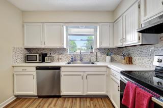 Coastal Retreat Near Downtown Stuart - Stuart - 1