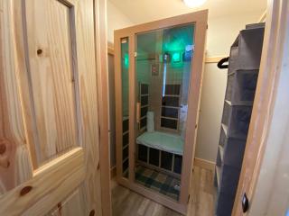 The Hilltop Haven w Hot Tub and The Best Views - Leadville - 3