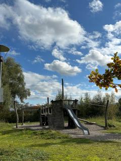 Familienfreundliche FEWO in bester Lage - Ofemburgo - 1