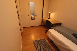 Close to city center, 1,2 km, 5 bedrooms, view - 1