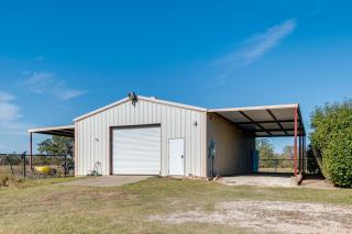 2 Mi to 7f Lodge and Events Rural Retreat! - 8