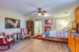 2 Mi to 7f Lodge and Events Rural Retreat! - 7