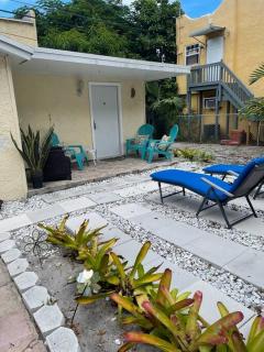 Bright Spacious Studio Near City and Palm Beach - West Palm Beach - 4