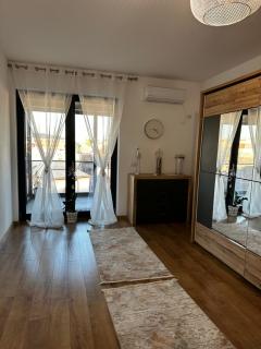 Stadium Central Apartment Residence & terrace - Craiova - 7