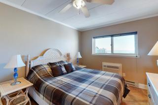 Worcester House 505 - 6