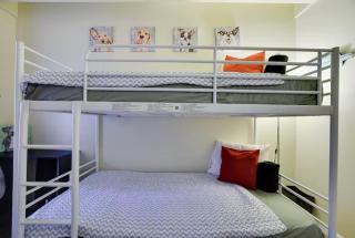 Weekend at Bernie's III! HOT TUB pet-friendly! - Long Pond - 2