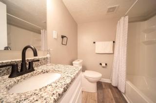 OV Mosaic - River Suite - 2