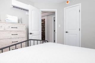 Sojourn Beach Side Paradise Cove Suite - 5