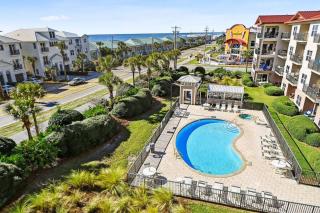 Miramar Beach - steps from private beach access! - Destin - 7