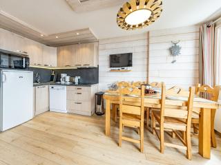 Appartement moderne 6 pers avec balcon, proche pistes et commerces - FR-1-807-76 - Saint-François-Longchamp - 6