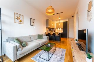Flexible SelfCheckIns 129 - Zagreb - Garage - Loggia - Zagabria - 3