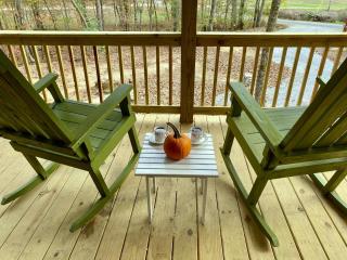 Hollow Branch Hideaway - Linden - 8