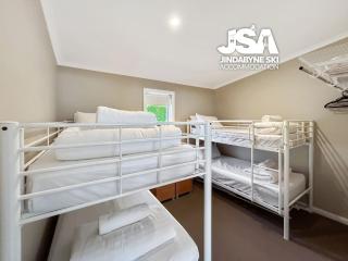 Gwenoma - Jindabyne - 3