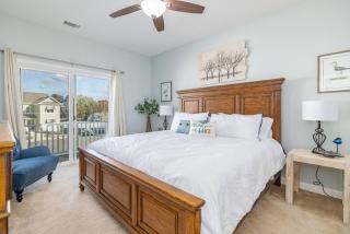Boat Slip, Pontoon Rental, Lake Views, Game Room, Fire Pit - Littleton - 7