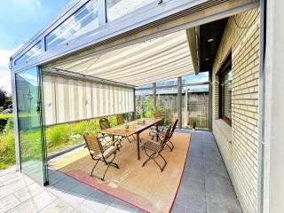 150m² Apartment nahe A1 - 5 Schlafzimmern - 3 Bäder - 50m² Terrasse - 9