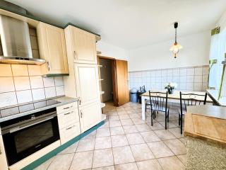150m² Apartment nahe A1 - 5 Schlafzimmern - 3 Bäder - 50m² Terrasse - 2