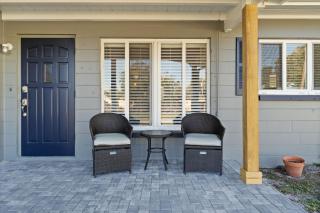 Luxury design, hot tub, close proximity to beach - Melbourne - 6