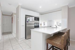 Aquarius Townhouse - Hawks Nest - 8