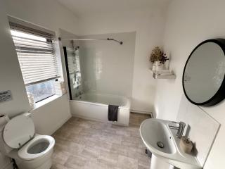 Fulfill Apartments - Worsley - 2