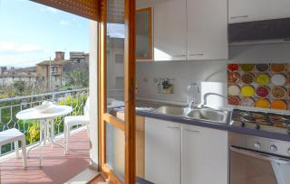 Beautiful Apartment In San Feliciano - San Feliciano - 9