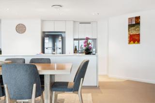 The Sky City Residence Stunning views - Brisbane - 3