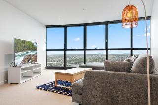 The Sky City Residence Stunning views - Brisbane - 9
