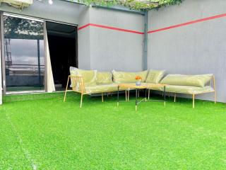 Laetitia Belle Vue - 3