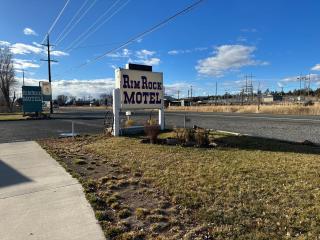 Rim Rock Motel - Alturas - 1