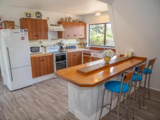 Ahiparadise - Ahipara Holiday Home - 1