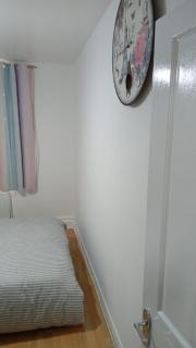 Exclusive Luxurious Double Bedroom in a Beautiful Shared Flat Close to Transit & Grocery Stores - London - 5