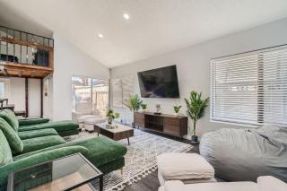Tropical House with Heated Pool 10 Min to Strip - Las Vegas - 8