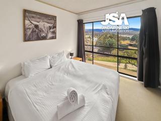 Alpine Mountain View Kirwan 10 - Jindabyne - 7