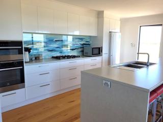 Sturt Bay Retreat - - 7