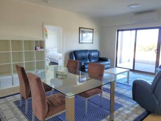 Sturt Bay Retreat - - 5