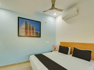 Super Townhouse QUALIA PRIME HOTEL NEAR NEXUS MALL - Haiderabad - 3