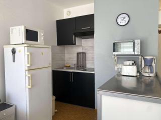 Studio confortable avec balcon et WIFI à Balaruc-les-Bains - FR-1-553-281 - Balaruc-les-Bains - 6