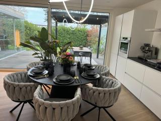 Desinger House - Binningen - 8