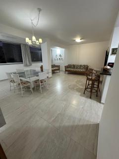 Apartamento maravilhoso na Pitangueiras Guarujá - Guarujá - 0