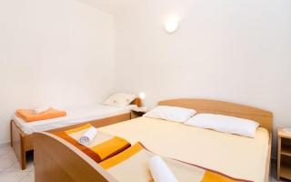 Guesthouse Sobra - Sobra - 5