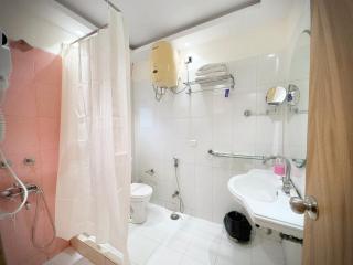 The Orion Express - Kailash Colony - 6