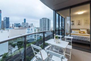South Brisbane City View 2Bedroom Apartment with Free Parking - 5